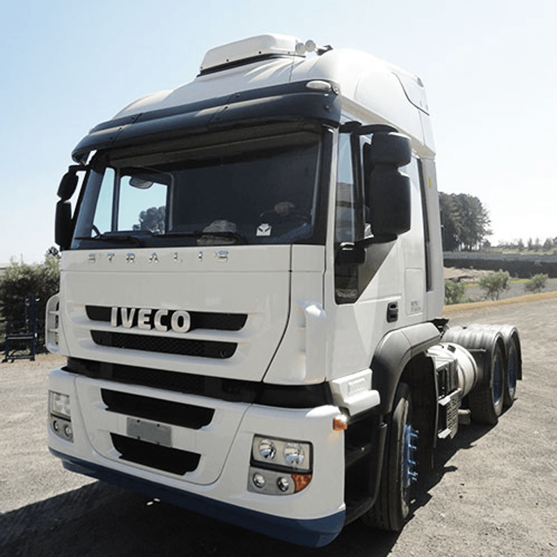 CEGONHEIRO-IV-STRALIS-CABINE-ALTA-C-TETO